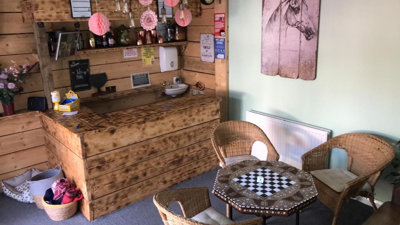 The Hawthornes Licensed Guest House Knottingly エクステリア 写真
